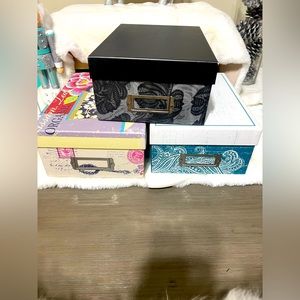 Photo boxes